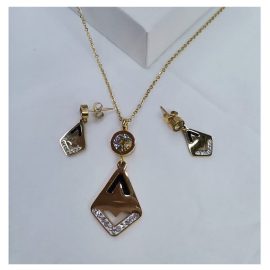 Diamond Shape Gold Jewelry Set- AjmanShop