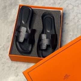 Hermes Oran Leather Flat Slipper For Ladies, Black-Ajmanshop