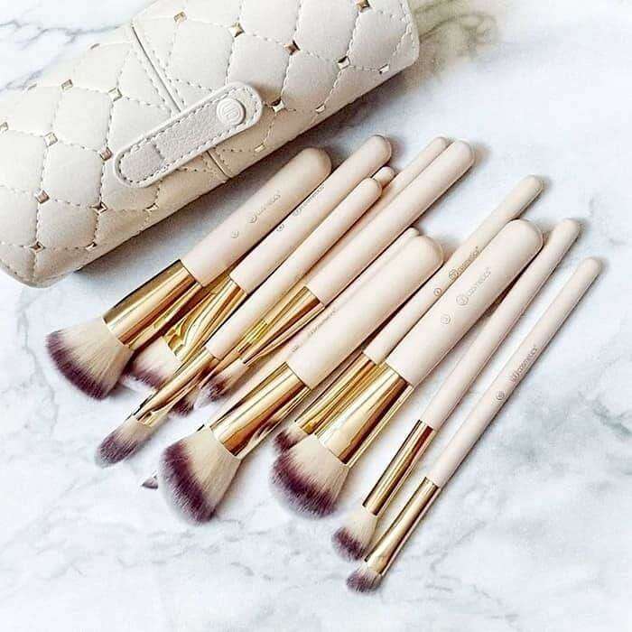 Makeup Studded Couture Brush Set Pack of 12 Pieces in AjmanShop 