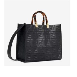Fendi Sunshine Medium Leather Shopper Shoulder Bag in AjmanShop