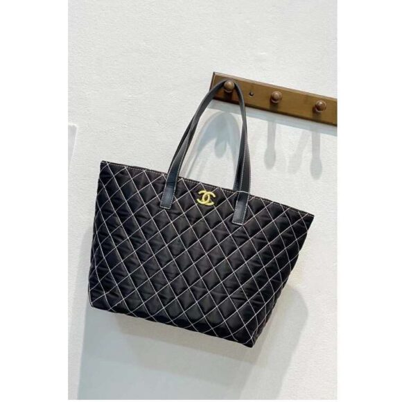 Chanel Casual Style Tote Bag 45 cm For Women Black- AjmanShop