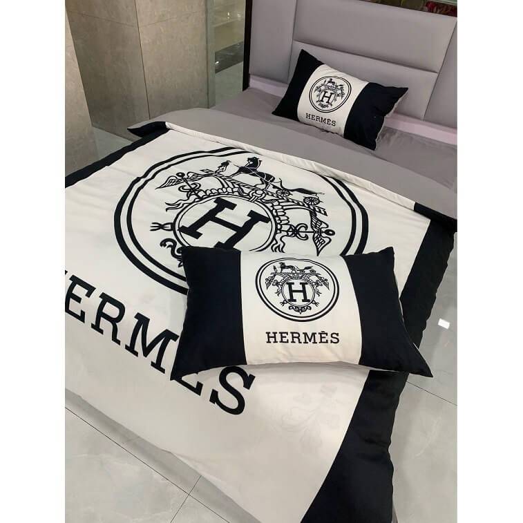 Hermes White Bedsheet 6pcs Set Cotton Material- AjmanShop