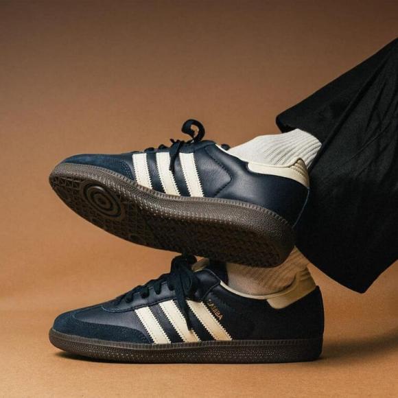 Adidas-Samba-OG-Sneakers-Navy- Ajmanshop