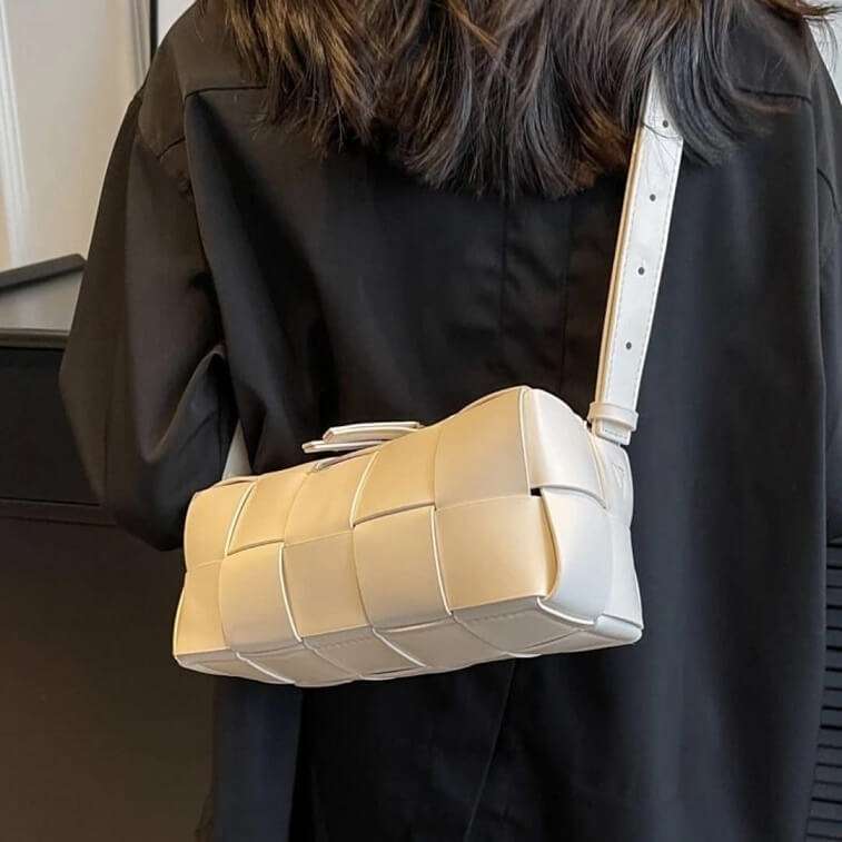 Bottega Leather Flap Bag White- Ajmanshop
