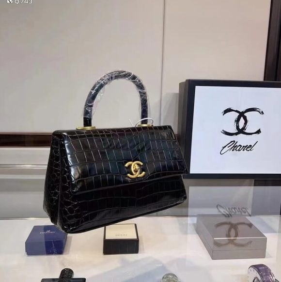 Chanel Coco Handbag Crocodile Crossbody Bags for Women in AjmanShop