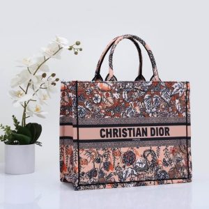 Christian Dior Tote Bag 6 - AjmanShop