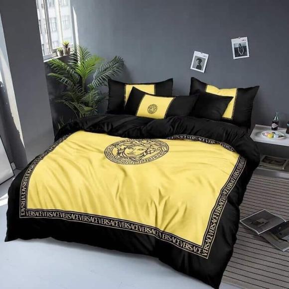 King Size Comforter UAE, Versace Yellow Black Set- Ajmanshop (1)
