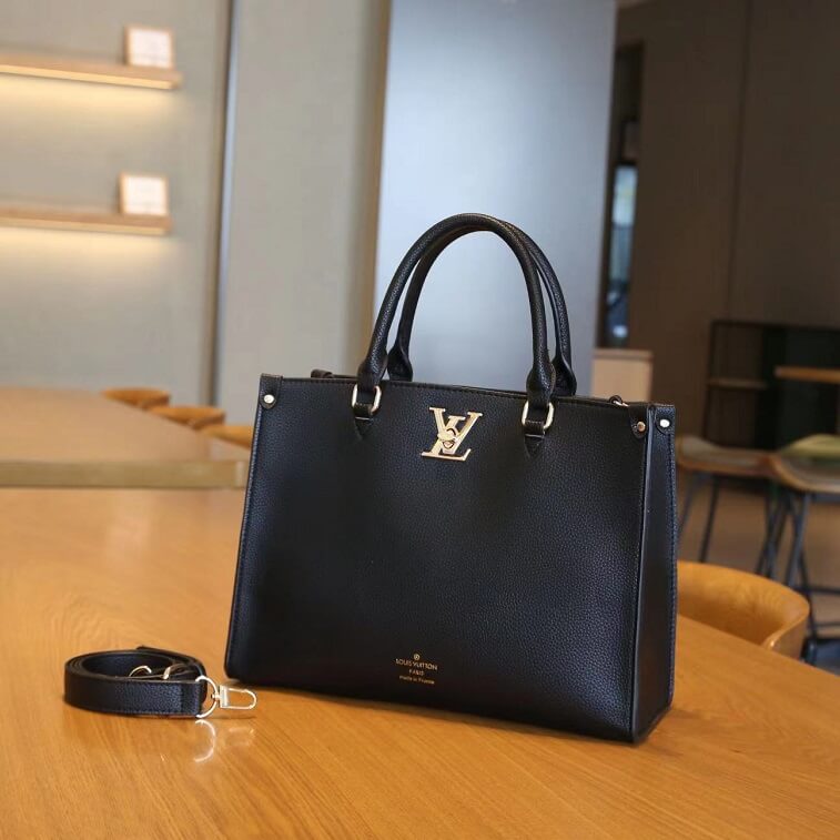 LV Ladies Handbag Black- Ajmanshop (1)